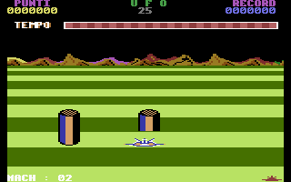 Alien Invasion (C16/MSX 3) Screenshot