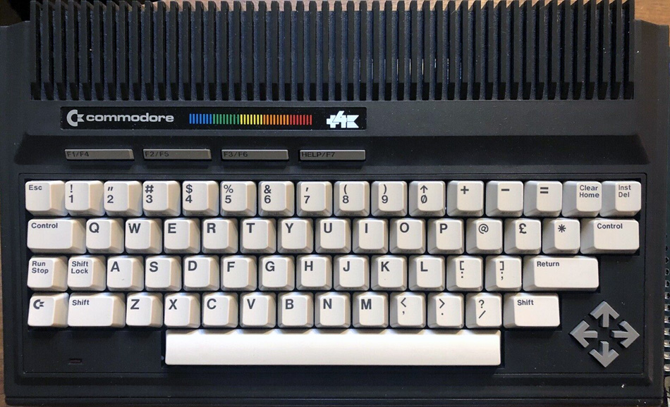 Commodore +4 Front