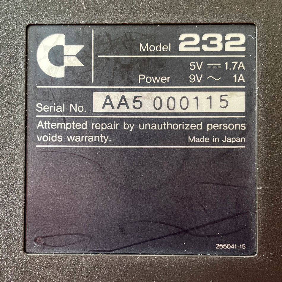 Commodore 232 AA5 000115 Serial