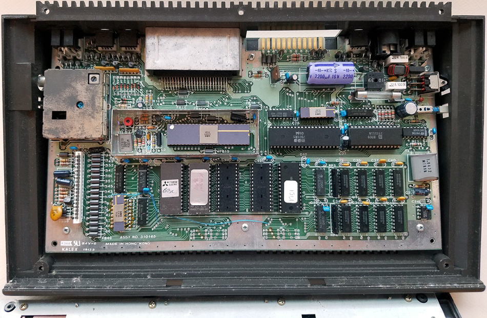 Michael Tomczyk's Commodore 264 Board